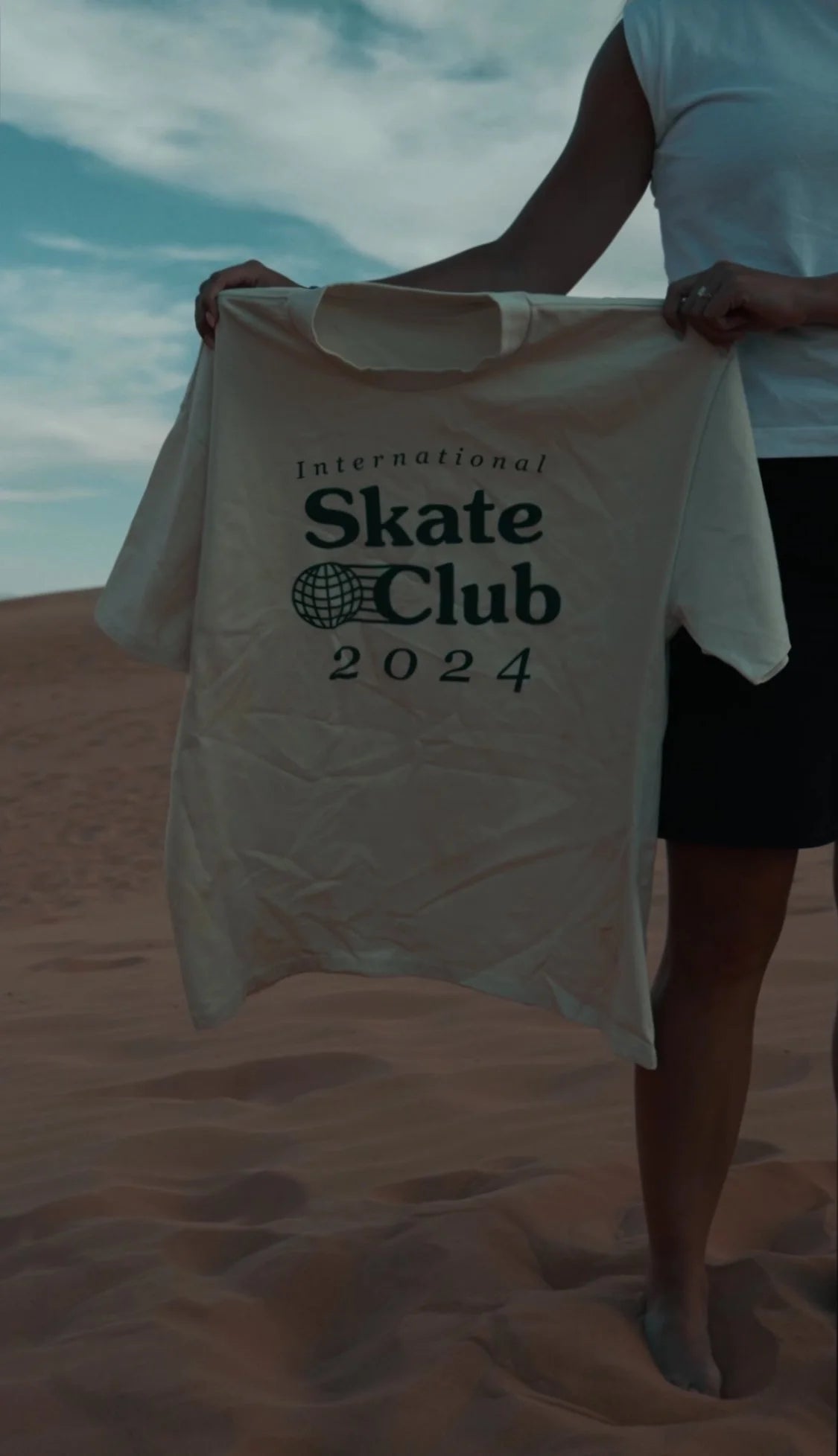 International Skate T